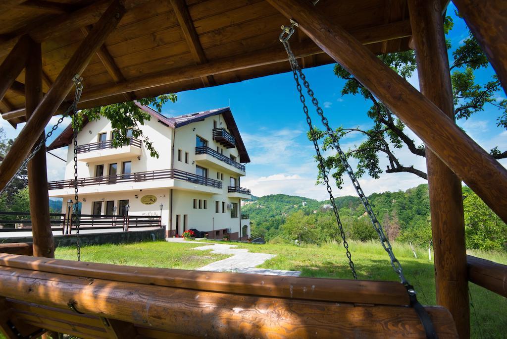 Pensiunea Toscana Braşov Exterior foto
