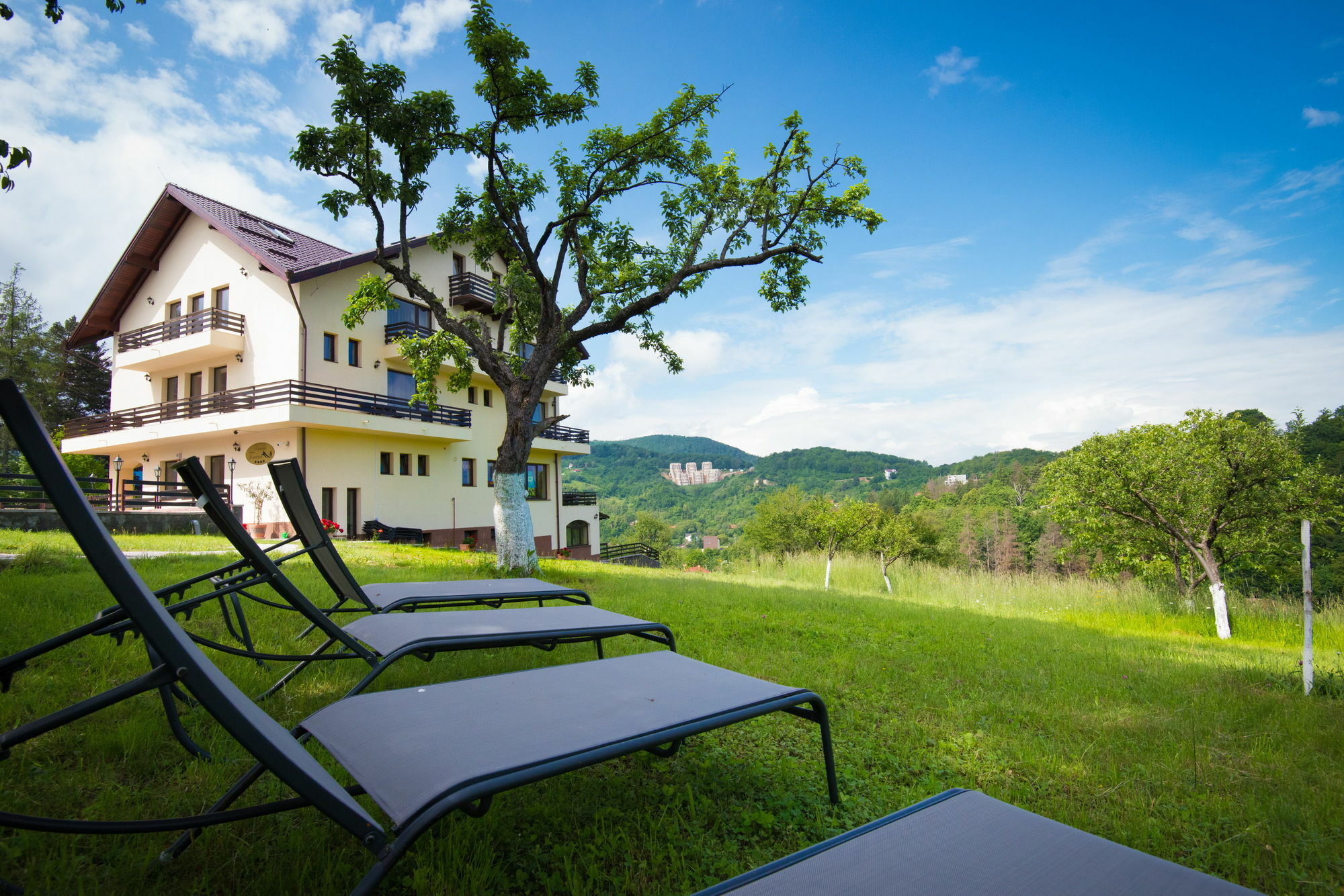 Pensiunea Toscana Braşov Exterior foto